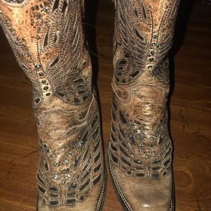 I’m selling my corral boots.